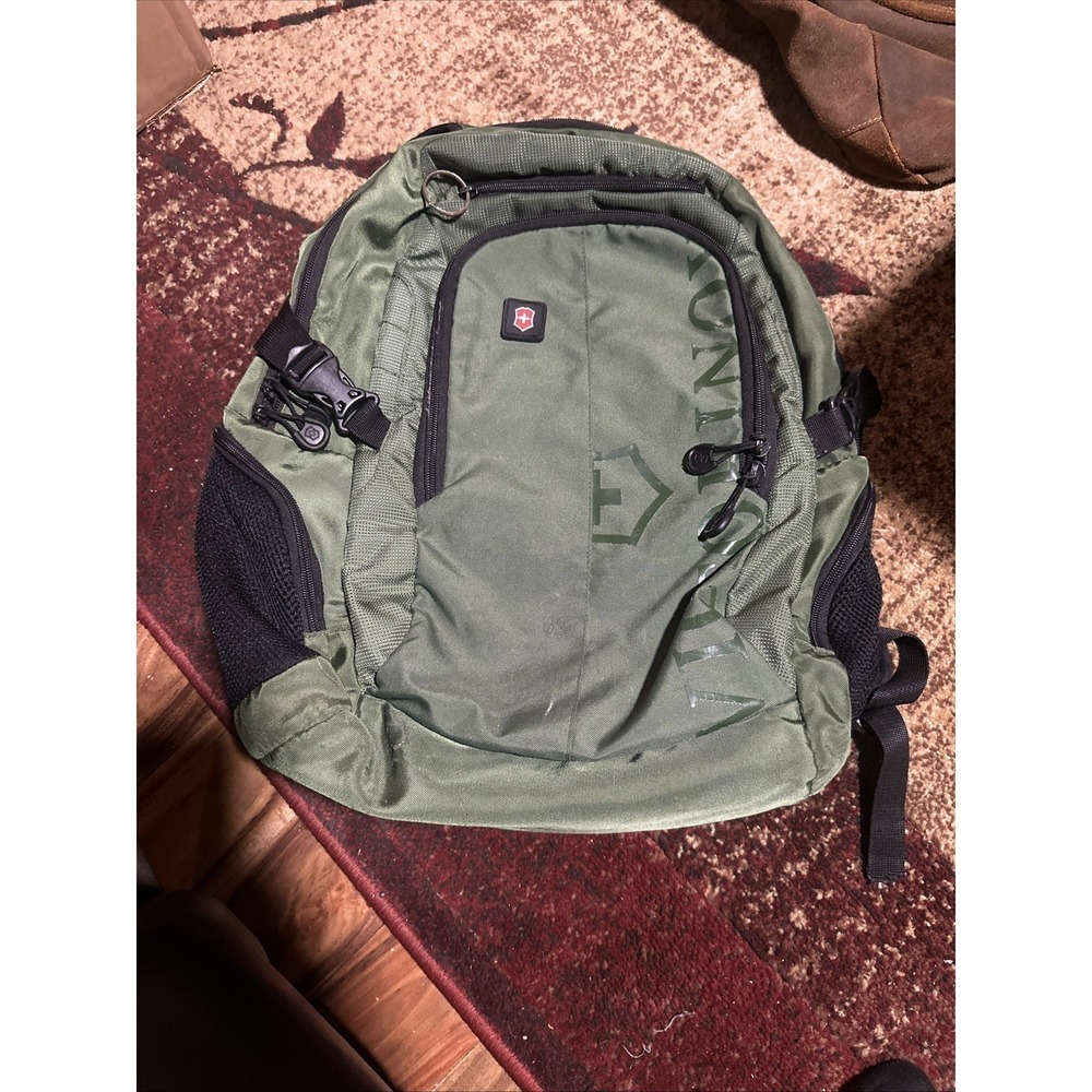 SwissGear ScanSmart Laptop Backpack Green Black 15 Inch Universal Tech Bag